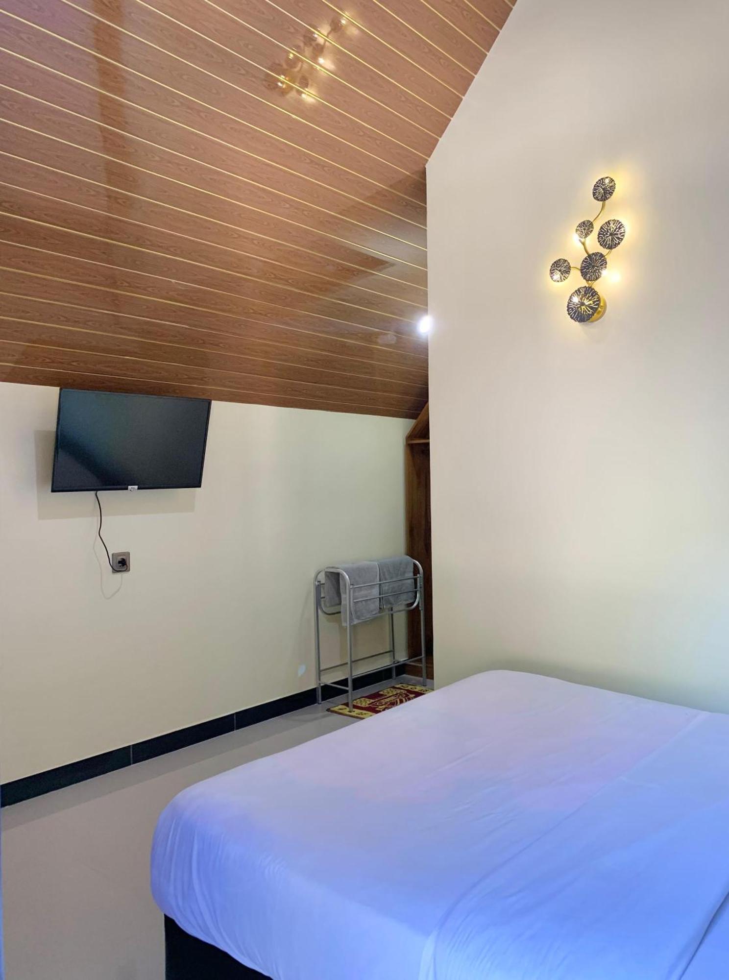 Gubuk Ndeso Bromo Apartment Exterior photo