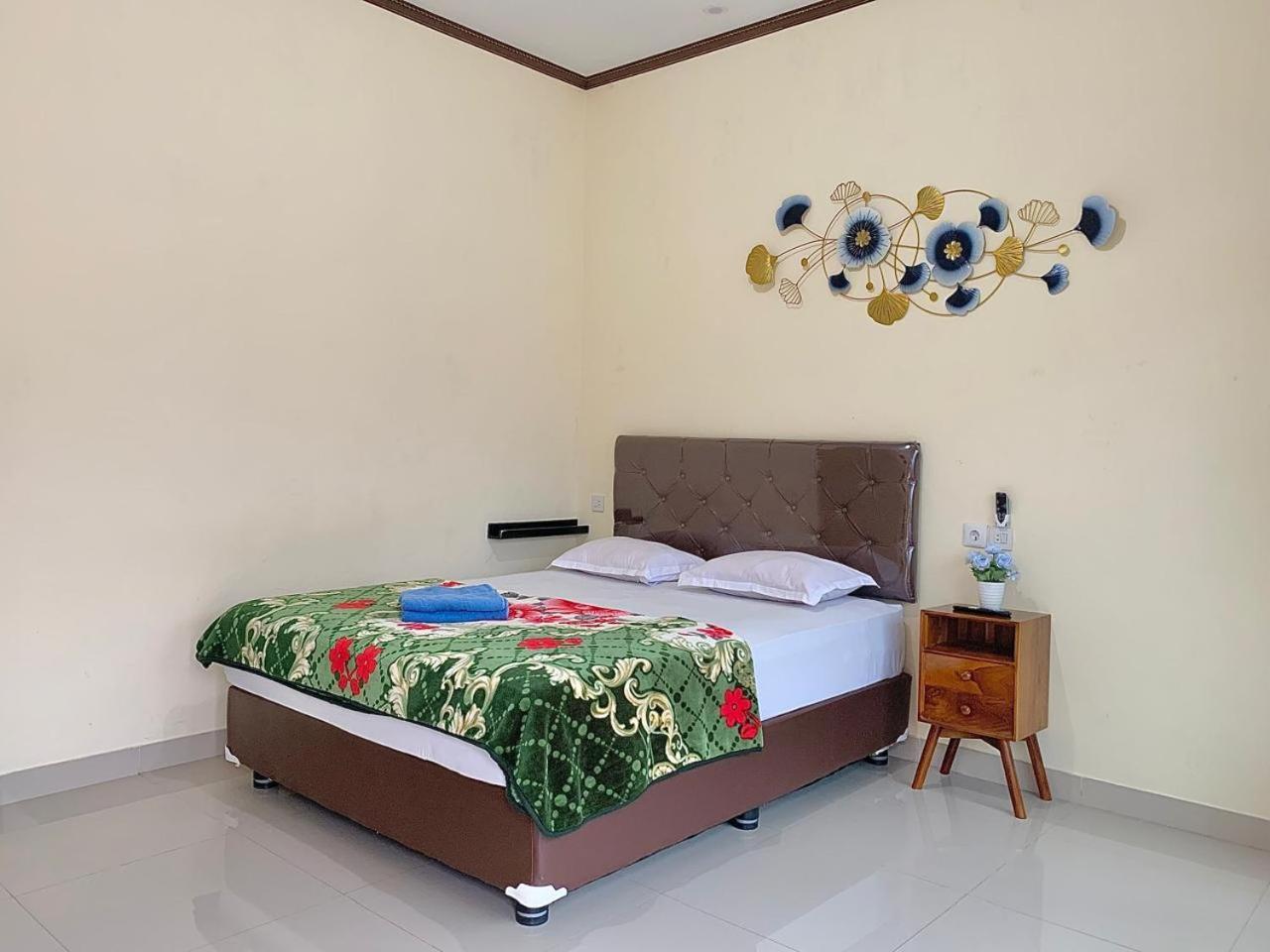 Gubuk Ndeso Bromo Apartment Exterior photo